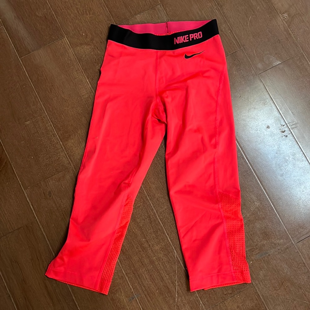 Nike leggings